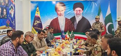 نشست مشترک مرزی سراوان و پنجگور برای توسعه تجارت و دیپلماسی
