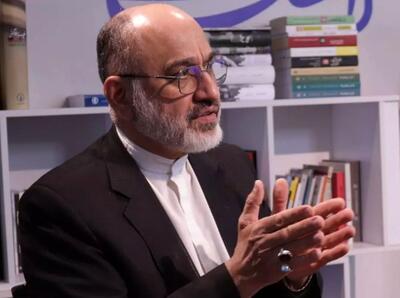 آقای نصیری! مگر تو مسئول درس آقای خامنه‌ای نبودی؟