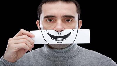 افسردگی خندان چیست و چه نشانه هایی دارد؟
