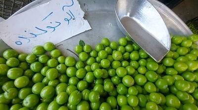 قیمت های نجومی میوه های نوبرانه ؛ گوجه سبز کیلویی ۲۰۰۰۰۰۰ تومان!