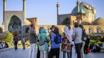 کارت ریالی برای گردشگران خارجی صادر می‌شود
