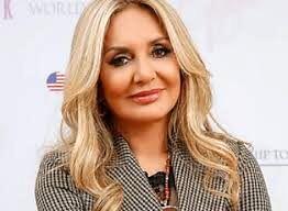 سفر در زمان؛ ظاهر «فائقه آتشین» در 5 و 26 سالگی