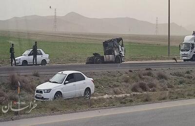 حریق تانکر سوخت در مسیر فریمان به تربت‌ جام مهار شد