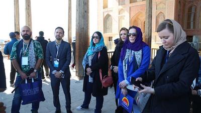 ابلاغ دستورالعمل صدور کارت ریالی برای خارجی‌هایی که وارد ایران می‌شوند