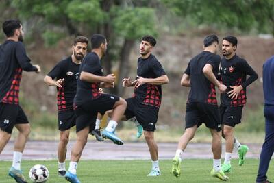 تمرین و ریکاوری پرسپولیس زیر بارش باران بهاری - پارس فوتبال
