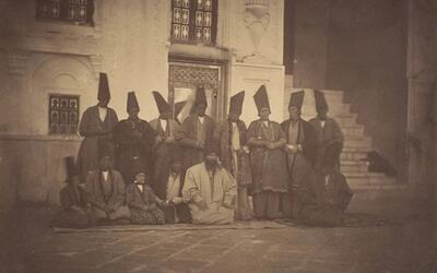 از برگزاری مراسم سلام در کاخ گلستان تا خواجه‌های مسجد دامغان! | تصاویری که هرگز ندیده‌اید | رویداد24
