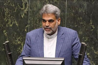 بازار سرمایه می‌تواند بن‌بست‌های نظام تامین مالی تولید را از میان بردارد/ برای تحقق شعار سرمایه‌گذاری برای تولید، باید بازار سرمایه بیش  از پیش تقویت شود