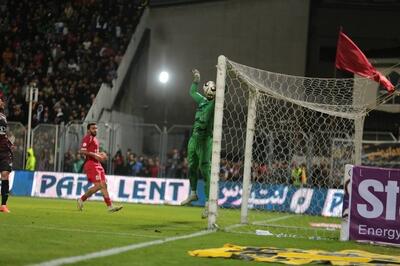 تیرک دروازه پرسپولیس مامور اخراج سرمربی!