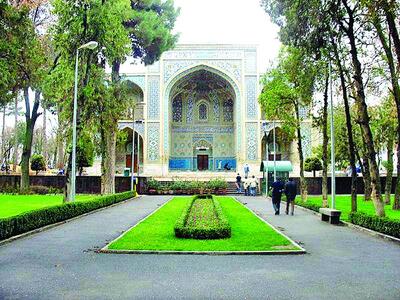 خاکستر این امامزاده، بیابانی را بوستان کرد