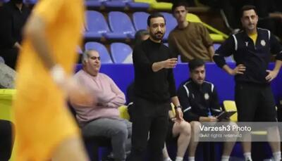 این بار تاثیرگذارترین مربی لیگ فوتسال یاغی شد