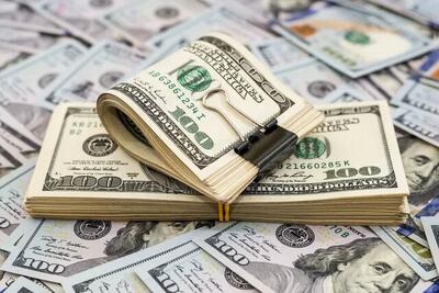 قیمت دلار امروز ۲۴ فروردین ۱۴۰۴ / صف سنگین فروشندگان دلار در بازار + جدول