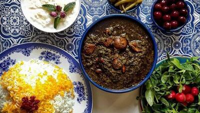 رازهای جالب تیره و سیاه شدن قورمه سبزی رستورانی