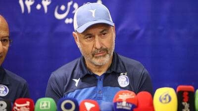 بوژوویچ: جز بازی برگشت با النصر و تراکتور به برد نزدیک بودیم، بازیکنان اعتماد به نفس ندارند