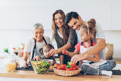 از نظر طب سنتی بهترین تغذیه مناسب فصل بهار!