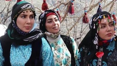 خبر وز | جشن تولد کنار ساحل «شیدا یوسفی» سریال نون خ با لباس بلوچی | گلی شی