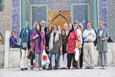 ابلاغ دستورالعمل صدور کارت ریالی برای گردشگران خارجی/ گامی در راستای تسهیل مبادلات مالی و تقویت اقتصاد گردشگری