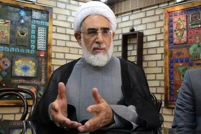 نفوذ تندروهای وابسته به انجمن حجتیه در نظام به روایت منتجب نیا | مارهایی هستند که افعی شده اند | رهبری در جریان مذاکرات قرار دارند