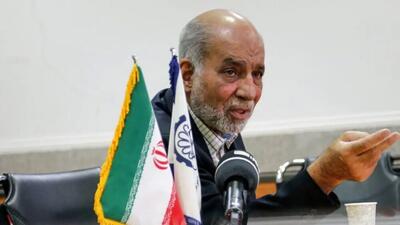 رئیس پیشین سازمان انرژی اتمی: دکتر اعتماد پس از پیروزی انقلاب از کمک به کشور دریغ نکرد