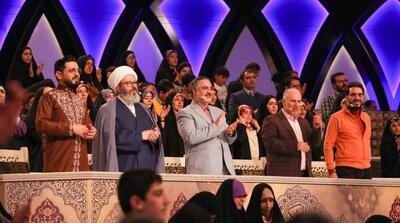 ساعت‌های میلیاردی داوران برنامه «محفل»!+فیلم - مردم سالاری آنلاین