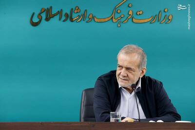 در سیاست‌گذاری فرهنگی، باید هدف‌گذاری دقیق و اثربخشی داشته باشیم/ اصحاب رسانه، فرهنگ و روحانیت نقش مهمی در جهت‌دهی افکار عمومی دارند