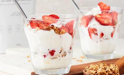 طرز تهیه پودینگ پروتئینی؛ میان وعده فوری و مقوی