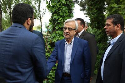 انتقاد تند هاشمی‌طبا از خسروی‌وفا؛ «توماس باخ» چه گلی به سر ایران زده که تقدیر کردید؟! - پارس فوتبال