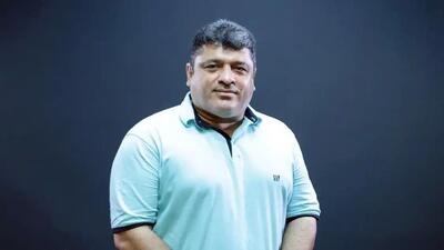 با شجاع خلیل زاده باید برخورد قاطع شود تا دیگر بی اخلاقی نکند/ خداداد حق دارد به تراکتور متعصب باشد اما حق ندارد به پرسپولیس توهین کند! - پارس فوتبال