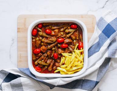 طرز تهیه خورشت بامیه مجلسی و خوشمزه به 2 روش حرفه ای