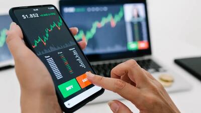 ترید چیست؟ بررسی مفهوم ترید ارز دیجیتال و تریدر