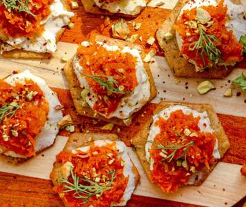 طرز تهیه بروشتوک هویج و پنیر
