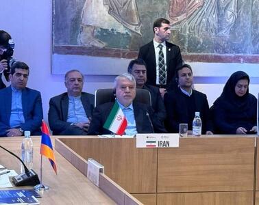 سرمقاله ایران/ رویکرد معرفی فرهنگ و تمدن ایران در گام‌های دیپلماسی