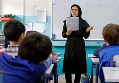 معلمان در مرکز توجه / برنامه ریزی دقیق برای تجلیل از معلمان اندیشه معاصر