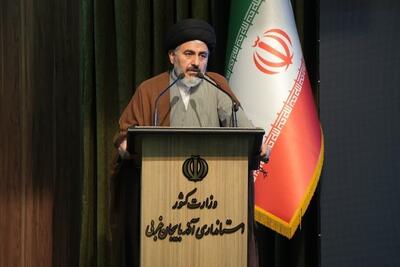 نماینده ولی فقیه در آذربایجان غربی : مدیران تمام توان خود را برای تحقق شعار سال به کار گیرند