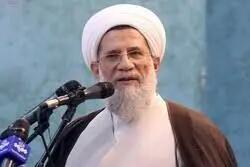 با دفاع هوشمندانه باید دشمن را از جغرافیای فکری مردم بتارانیم