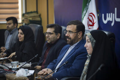 فارس در انتصاب بانوان پیشگام است