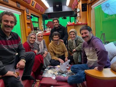 نسل های مختلف ایرانی حسرت زندگی های نکرده شان را در جدال لفظی نقی و بهتاش به تماشا نشستند!