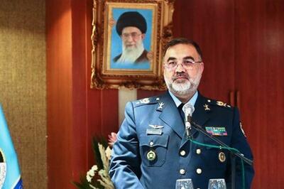 فرمانده نیروی هوایی ارتش: فضای مجازی نیازمند ورود روحانیت است/ روحانیون با قدرت بیشتری وارد عرصه مجازی شوند