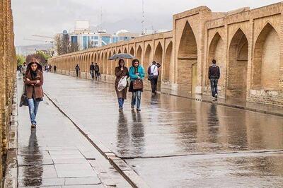 باد و باران پدیده غالب اصفهان؛ دما ۳ درجه افزایش می‌یابد