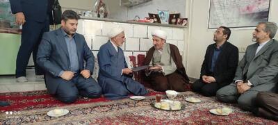 حضور رئیس مرکز حفاظت و اطلاعات قوه قضاییه در منزل خانواده شهیدان صدوقی