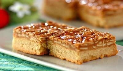طرز تهیه شیرینی ملکه بادام به روش مجلسی و بازاری