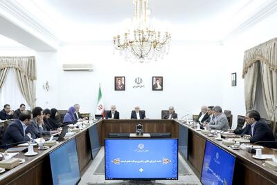 عارف: مانعی برای ارتباط با کشورهای حوزه اوراسیا وجود ندارد - شهروند آنلاین