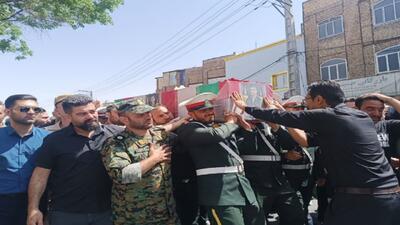 تشییع و خاکسپاری پلیس جوان در قطعه ایثارگران بهشت معصومه قم+فیلم