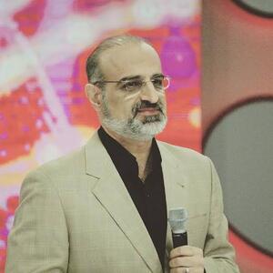 قطعه «ایران شروع و پایان» با اجرای محمد اصفهانی