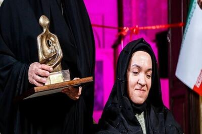 چهره سال هنر انقلاب اسلامی در استان قم معرفی شد