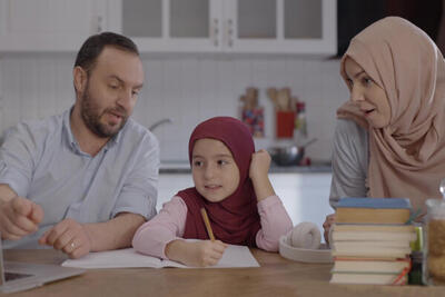  نباید فرزندانمان را از امر جنسی بترسانیم