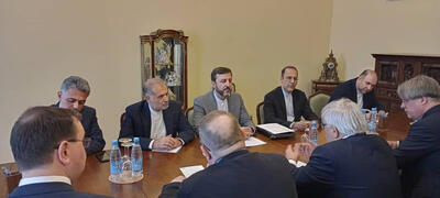 دیدار مذاکره کننده ایران با مقام روس