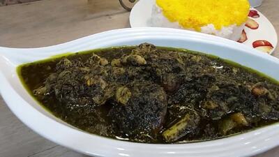 طرز تهیه خورشت ریواس ، خورشت بهاری فوق العاده خوشمزه . خوش عطر و پرخاصیت