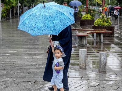 وضعیت آب و هوا، امروز ۲۶ فروردین ۱۴۰۴؛ رگبار باران در ۲۳ استان/ احتمال بارش برف در شمال غرب و البرز مرکزی