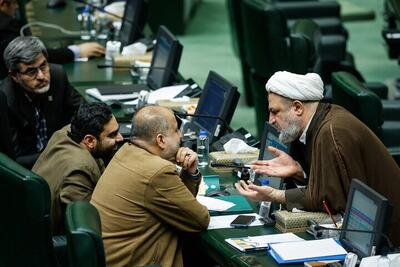 میرلوحی: صداوسیما تریبون افراطی‌هایی شده که «رنج مردم» را نمی‌بینند!