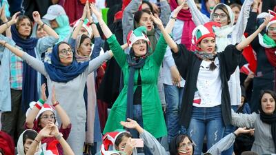 بازهم مشهد و بازهم ورود زنان به ورزشگاه؛ علم‌الهدی جلوی بانوان را خواهد گرفت؟